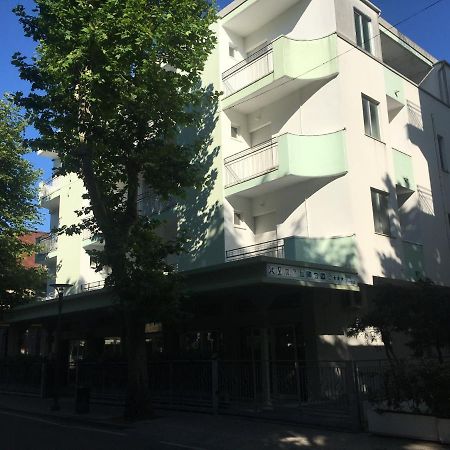 Hotel Venezia San Mauro Mare Экстерьер фото